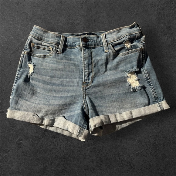 Hollister High-Rise Short 3” Distressed Denim Shorts Size 7 W28 - Picture 1 of 4